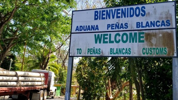 La Fortuna to Frontera Nicaragua / Each Way x 2 people